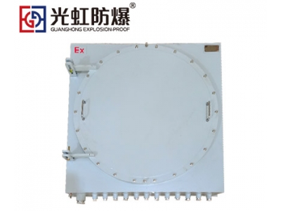 IICT4防爆接線(xiàn)箱Q235B碳素鋼防爆分線(xiàn)箱